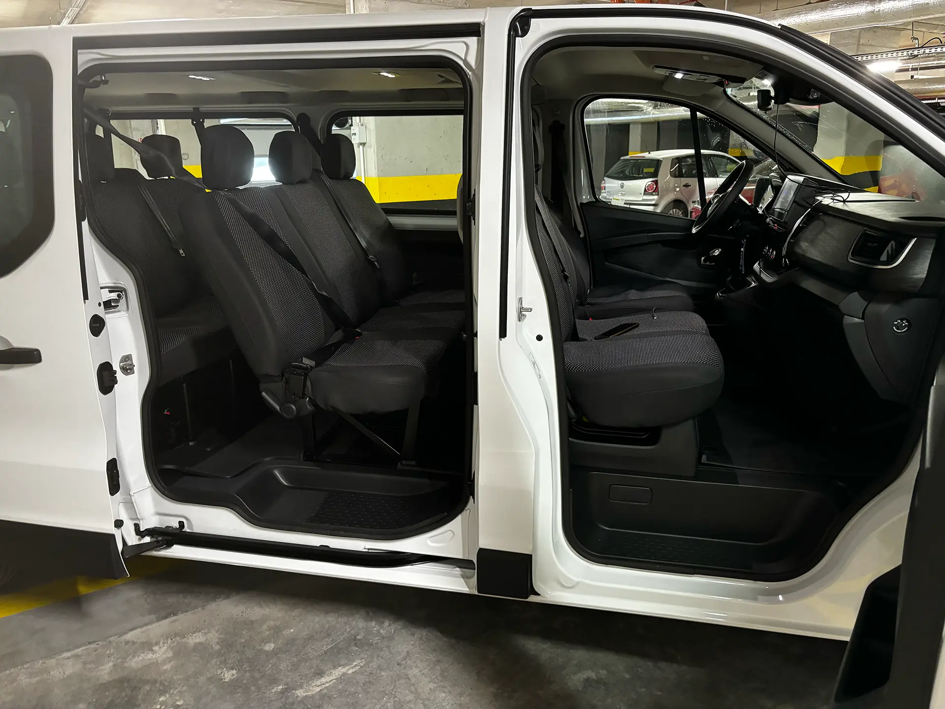 Renault Traffic Manual