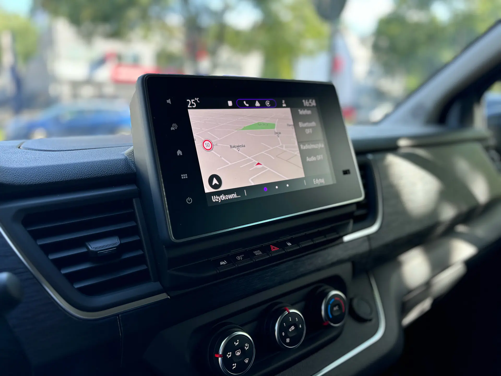 Renault Traffic Automat